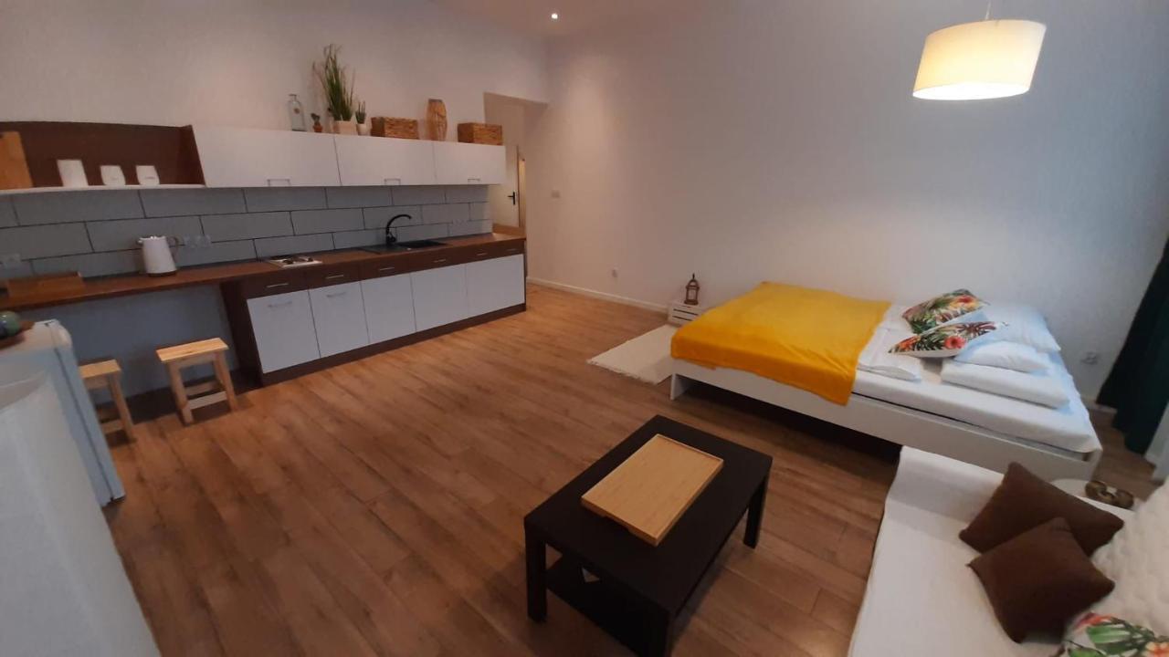 Apartamenty Jednosci 46 Wrocław Exteriör bild